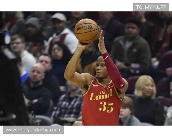 奥科罗底角三分命中，骑士越打越勇